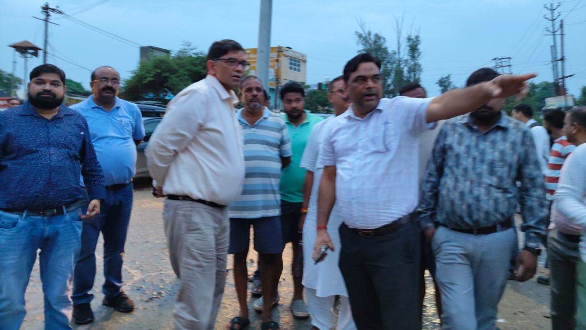 https://www.jagranimages.com/images/newimg/02092025/02_09_2025-dm_pilibhit_rains_24032860.jpg