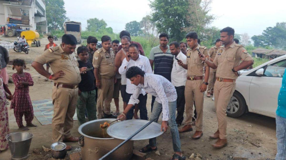 https://www.jagranimages.com/images/newimg/02092025/02_09_2025-gorakhpur_meat_24033466.jpg