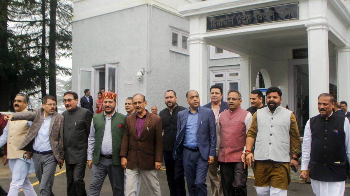 https://www.jagranimages.com/images/newimg/02092025/02_09_2025-himachal_opposition_walkout_24033371.jpg