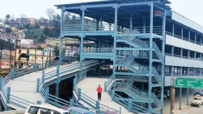 मल्टीलेवल पार्किंग का निर्माण कार्य सितंबर मध्य तक पूरा होने की उम्मीद है। फाइल फोटो