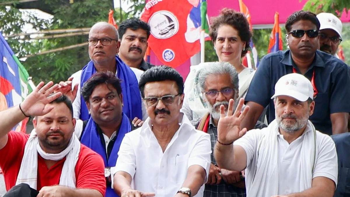 https://www.jagranimages.com/images/newimg/02092025/02_09_2025-rahul_24033540.jpg
