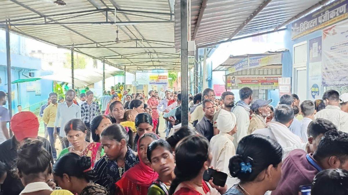 https://www.jagranimages.com/images/newimg/02092025/02_09_2025-sadar_hospital__2_24033128.jpg