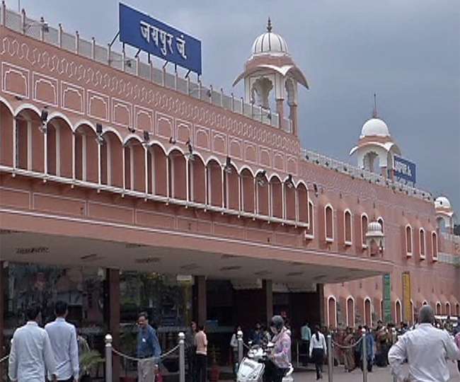 Jaipur cleanest railway station in country