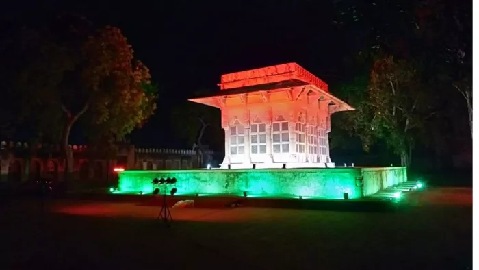 संजय प्लेस स्थित कचहरी का फाइल फोटो।
