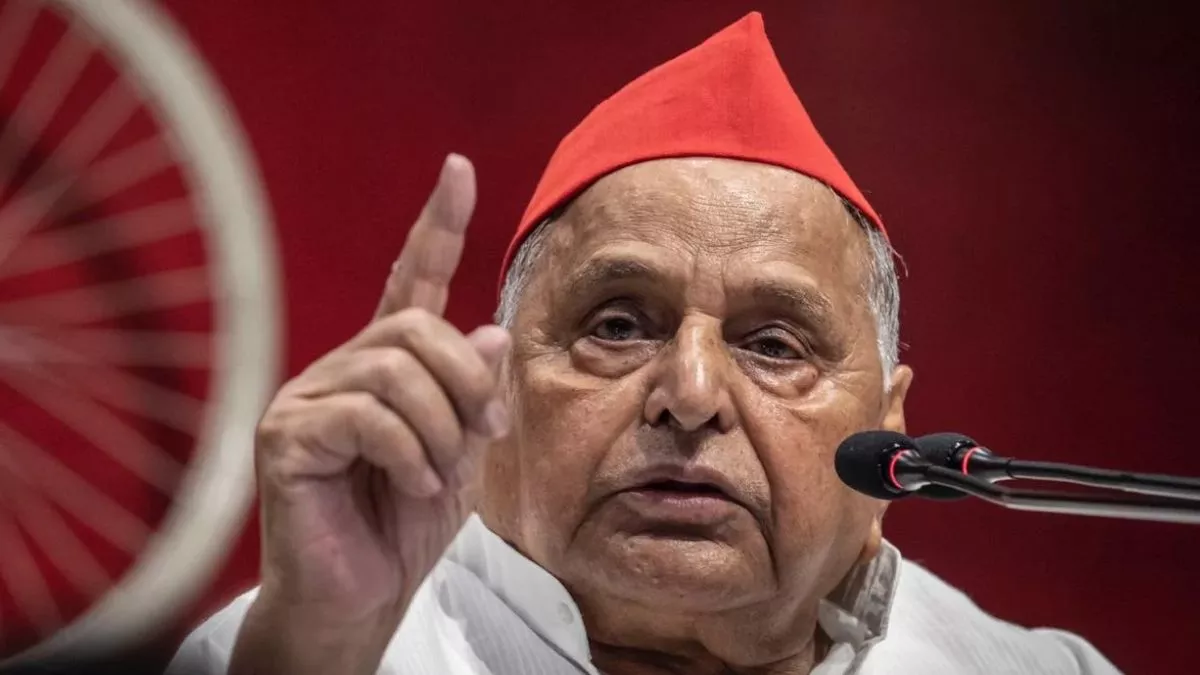 Mulayam Singh Yadav: मुलायम सिंह की बिगड़ी तबीयत ने बढ़ाई कार्यकर्ताओं की बेचैनी, पार्टी ने कहा- हालत स्थिर - SP Patron Mulayam Singh Yadav deteriorating health increased workers ...