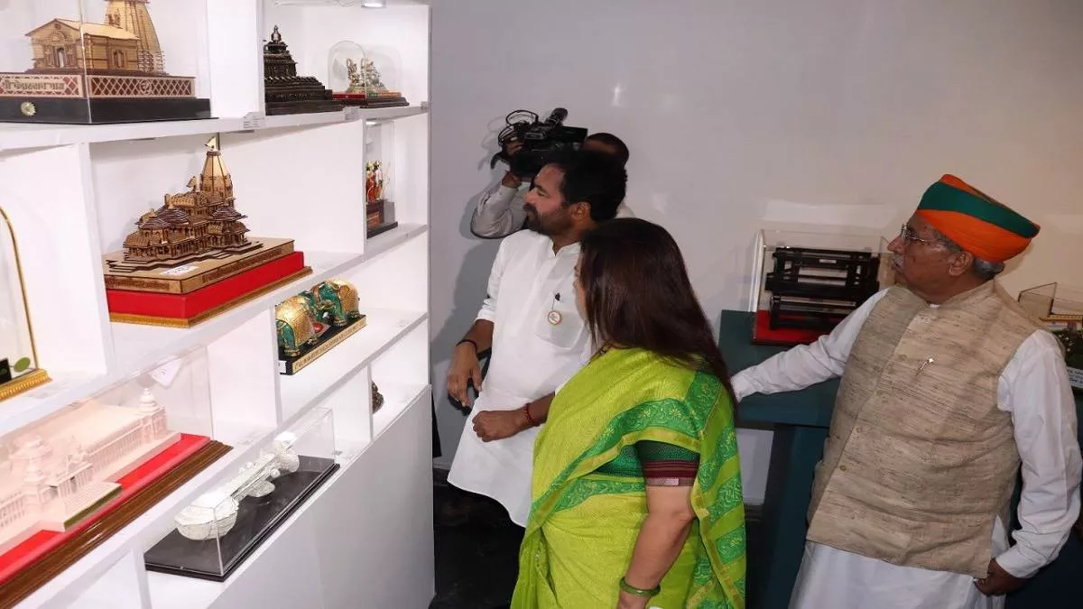 पीएम मोदी के उपहारों की नीलामी, काशी विश्वनाथ धाम के मॉडल की लगी सबसे महंगी बोली