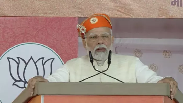 पीएम मोदी ने रखी 7 हजार करोड़ रुपये की परियोजनाओं का आधारशिला