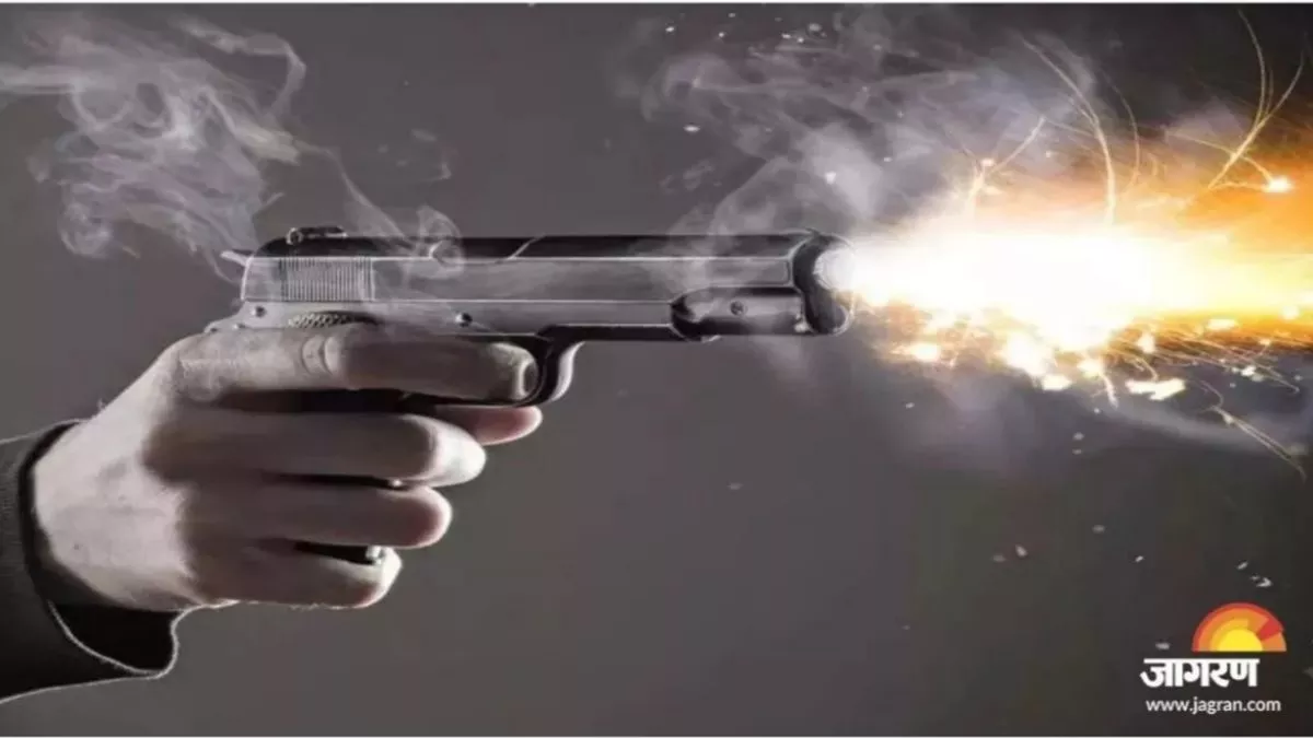 chandigarh news firing near gmch 32 in chandigarh two youths injured