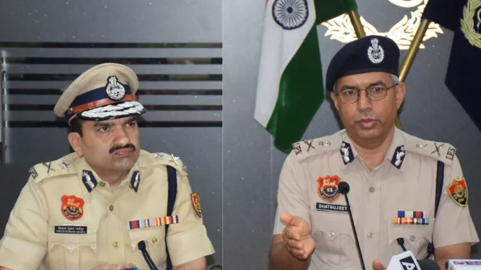 हरियाणा के डीजीपी शत्रुजीत कपूर बुधवार को गुरुग्राम जोन पहुंचे। फाइल फोटो
