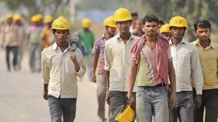 विदेशों में हरियाणा के कुशल श्रमिकों की मांग बढ़ रही है। फाइल फोटो