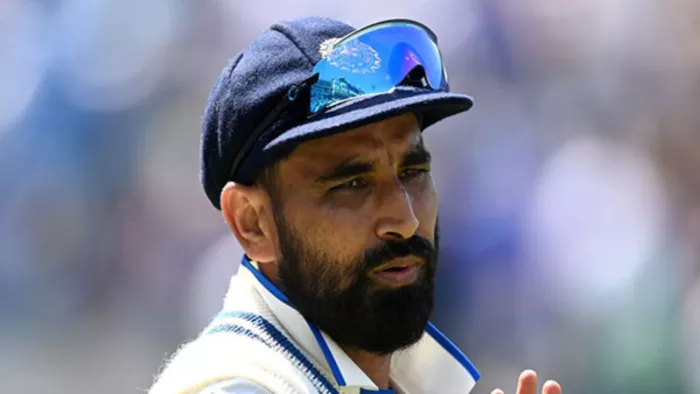 मोहम्मद शमी ने बॉर्डर-गावस्कर ट्रॉफी से बाहर की खबरों को बताया अफवाह। फाइल फोटो