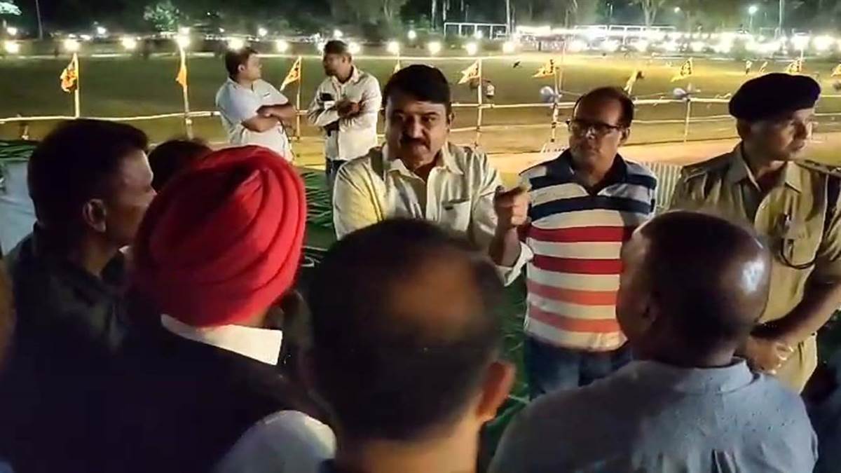 dehradun city news ssp reviews security for festive season