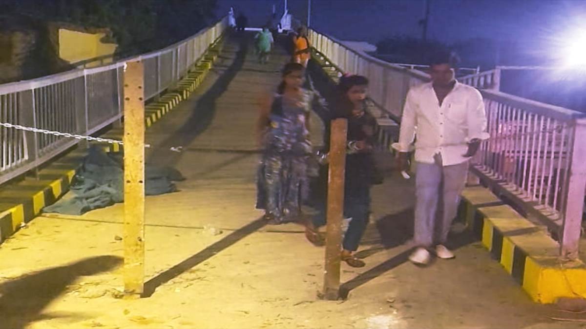moradabad city news kapoor company bridge ready opening awaited