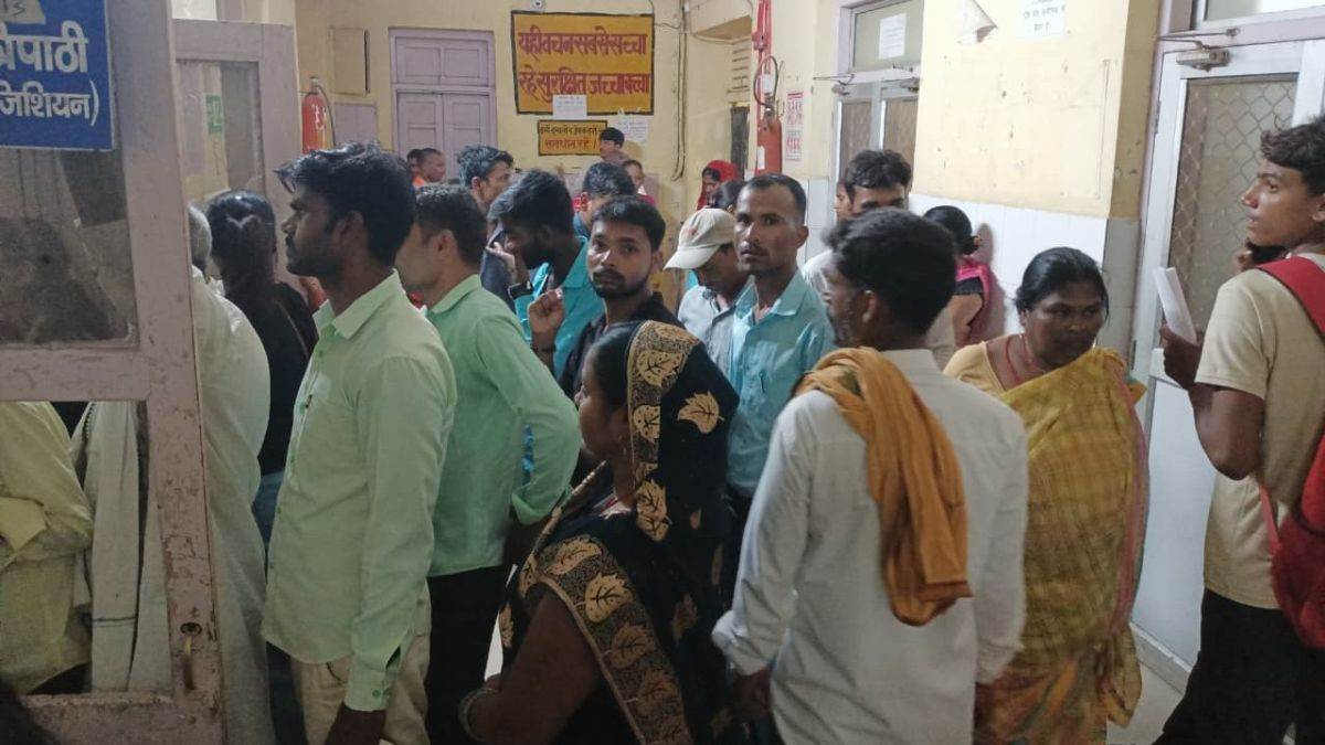 weather change increases patient count in hospital in gonda