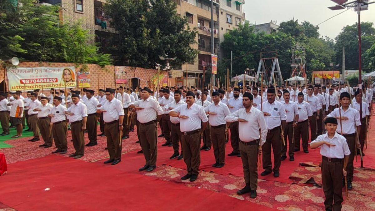 ncr rss foundation day procession in 346 mandals in delhi