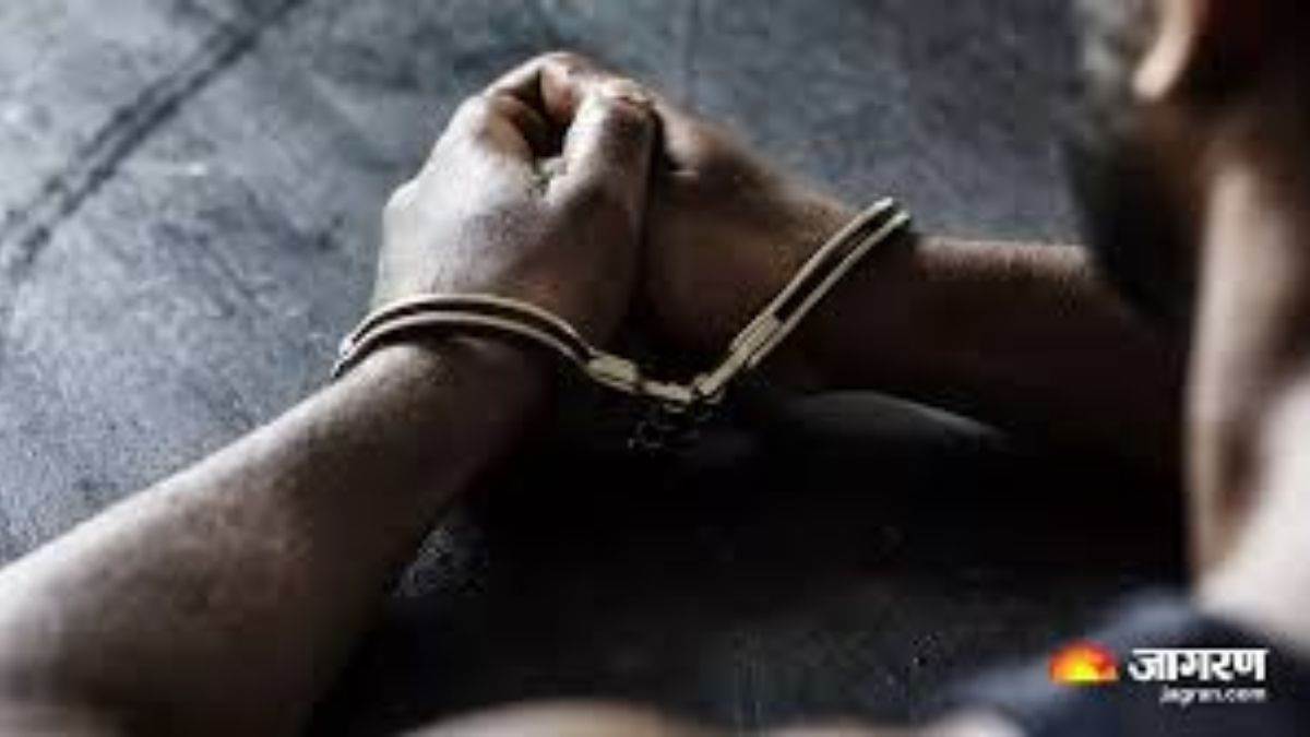 kanpur news ca and advocate arrested in 79 crore tax evasion case