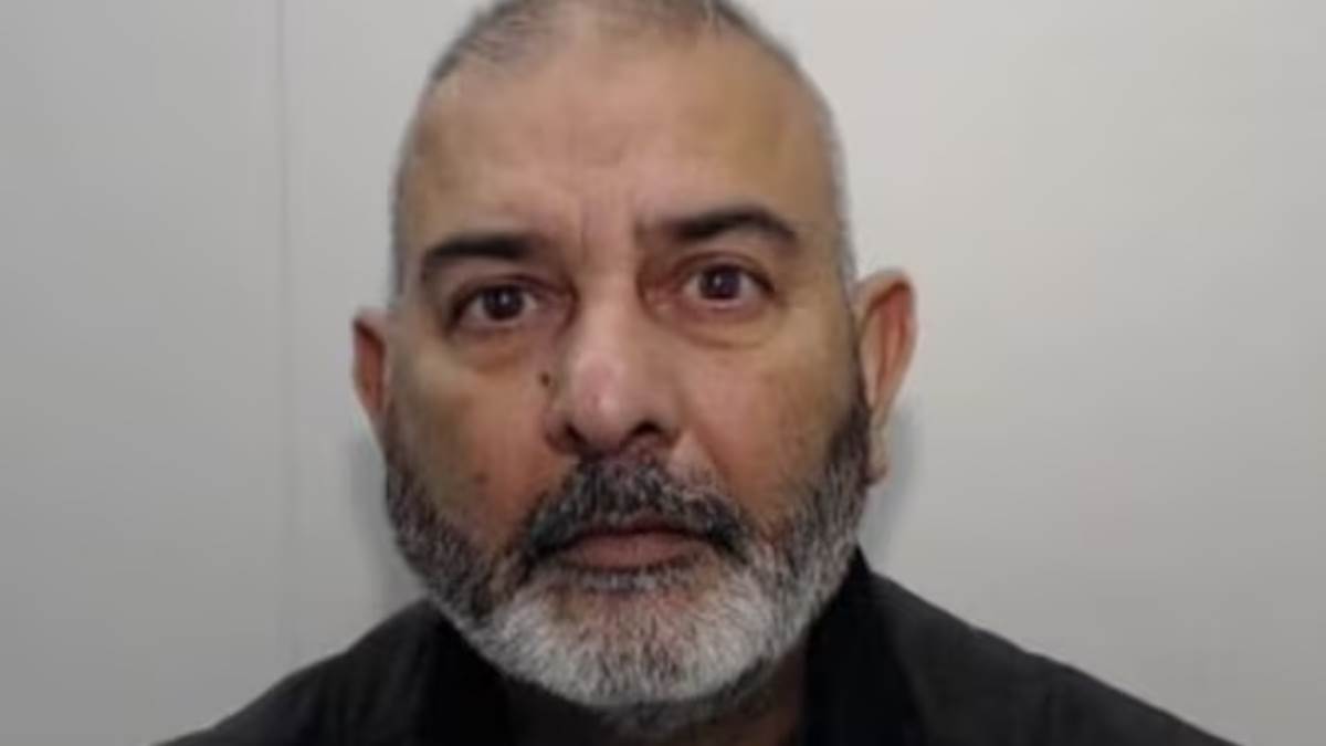 uk british pakistani man sentenced for child physical abuse
