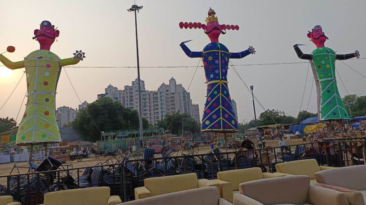 ncr dussehra in greater noida ravan dahan news effigy heights and timings