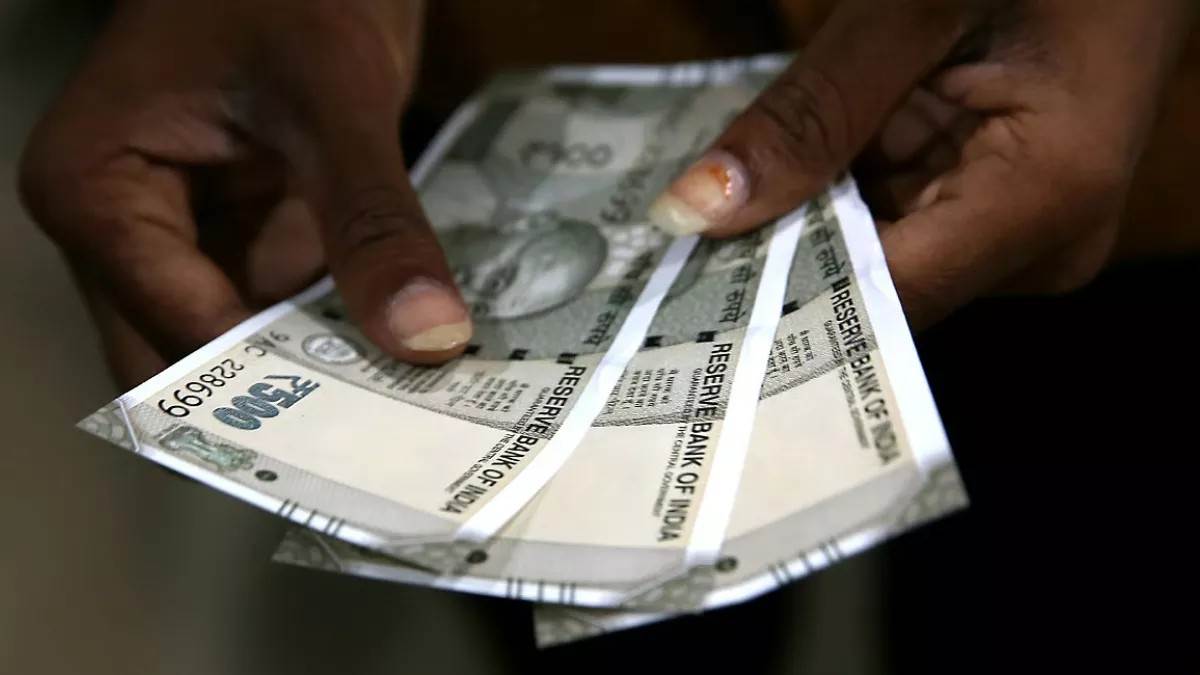 ncr delhi high court orders changes for visually impaired on new notes