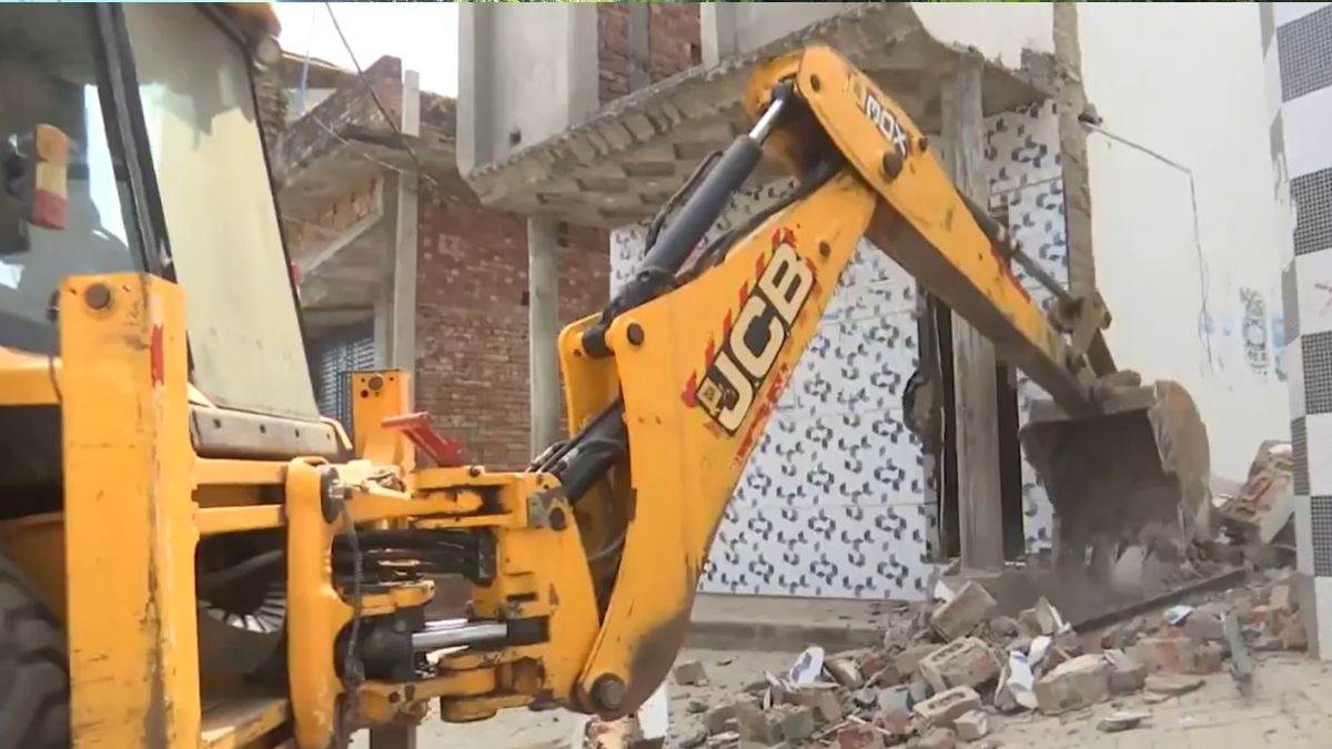 bulldozer action in sambhal madrasa and barat grah demolished