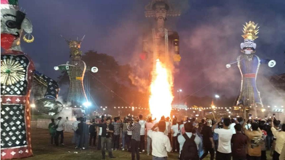 dussehra celebrations in dehradun effigies of ravana burned
