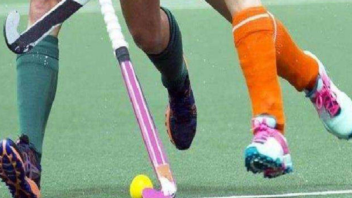 https://www.jagranimages.com/images/newimg/02112022/02_11_2022-hockey_tournament_23176983.jpg