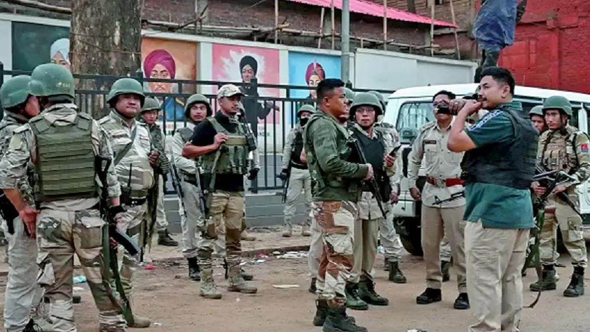 https://www.jagranimages.com/images/newimg/02112023/02_11_2023-jammu_44_23570928.jpg