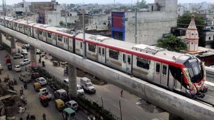 Jammu Metro Project: जल्द कर सकेंगे मेट्रो से वादियों का दीदार, LG सिन्हा का एलान; 100 ई-बसों को दिखाई हरी झंडी
