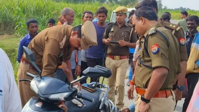 घटना के बाद मौके पर पहुंचकर छानबीन करती पुलिस। -जागरण