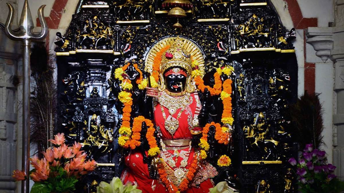 https://www.jagranimages.com/images/newimg/02112023/02_11_2023-tripura_sundari_mandir_23571298.jpg