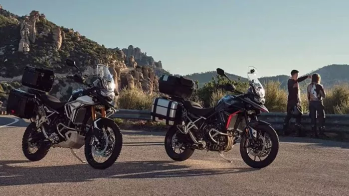 2023 Triumph Tiger 900 को कई बदलावों के साथ पेश किया गया है।