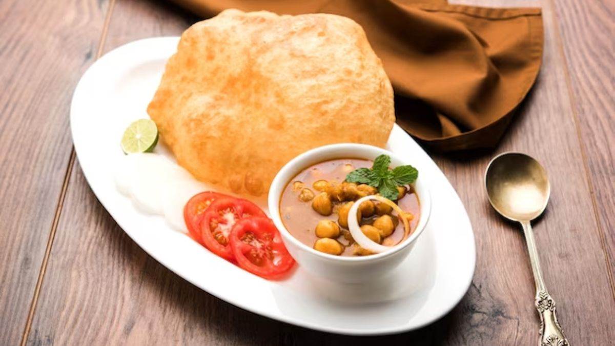 make punjabi style chole bhatura at home with this recipe everyone will say wow after eating it