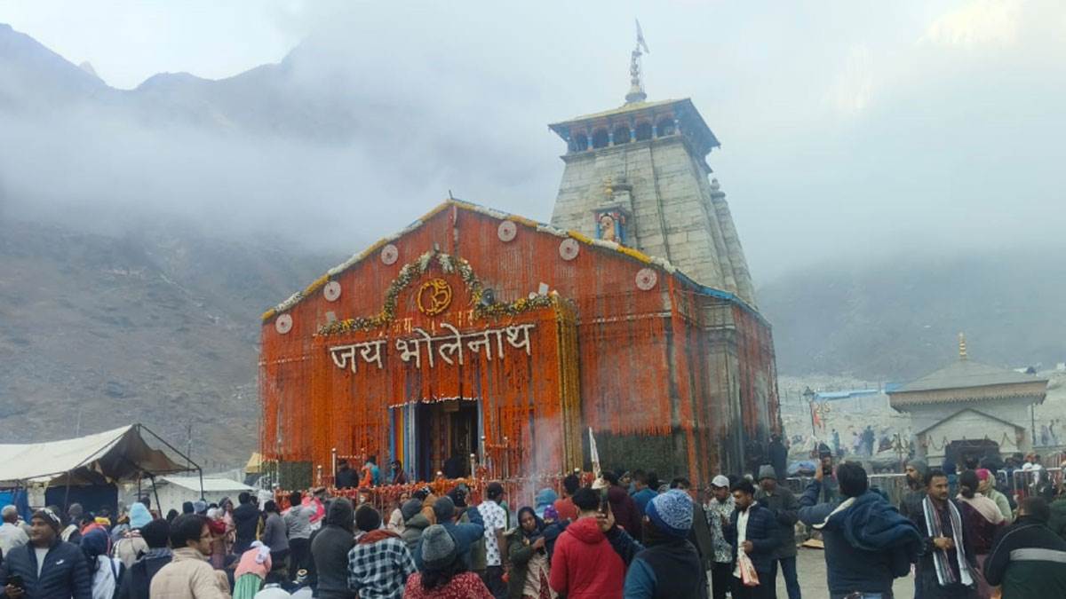 https://www.jagranimages.com/images/newimg/02112024/02_11_2024-kedarnath_23824984.jpg