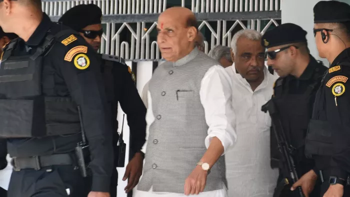 कानपुर पहुंचे रक्षा मंत्री राजनाथ सिंह। जागरण