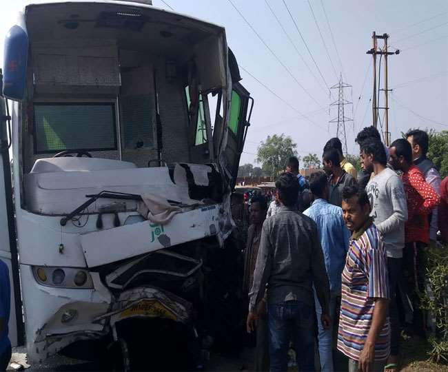 Jharkhand Road Accident: रांची के ओरमांझी में भीषण सड़क हादसा, 5 लोगों की मौत; 6 घायल