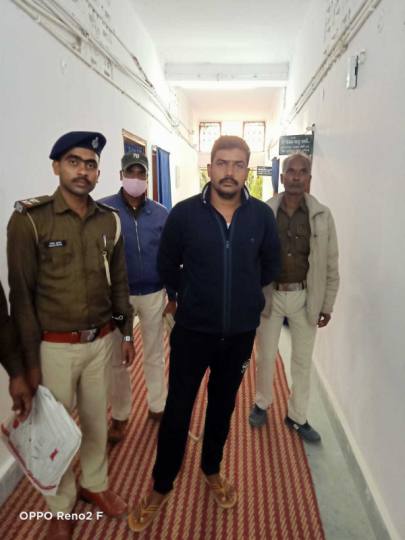 पुलिस को खुद को घिरता देख थाना पहुंचा था मनजीत सिंह, भेजा गया जेल