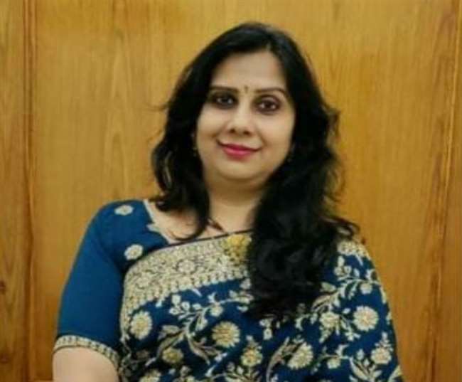 आकांक्षा यादव को देश के विभिन्न प्रांतों के अलावा जर्मनी, श्रीलंका, नेपाल तक में सम्मानित किया जा चुका है।