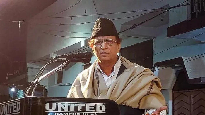 Rampur By Election 2022 आजम खां ने जनसभा में लगवाए पुलिस की जिंंदाबाद के नारे