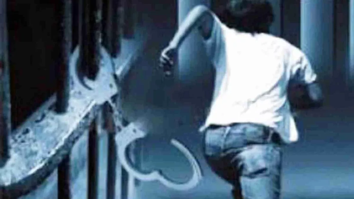 Odisha News- जेल कर्मचारीयों को देकर चकमा फरार हुआ बंदी, नाबालिग से दुष्कर्म के आरोप में हुई थी सजा
