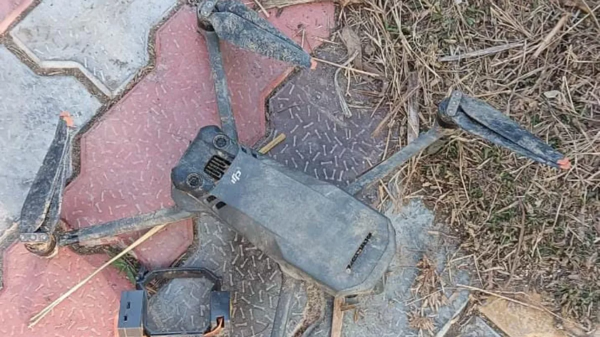 Gurdaspur- BSF ने बरामद किया Drone व 300 ग्राम Heroin, तीन युवकों को लिया हिरासत में... पूछताछ जारी