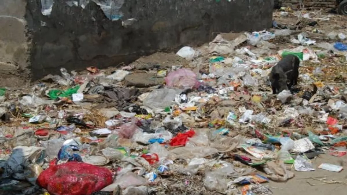 Hisar News- शहर में बनेंगे 20 पक्के कचरा प्वाइंट, रोजाना होगा कचरे का उठान; निगम आयुक्त ने किया निरीक्षण