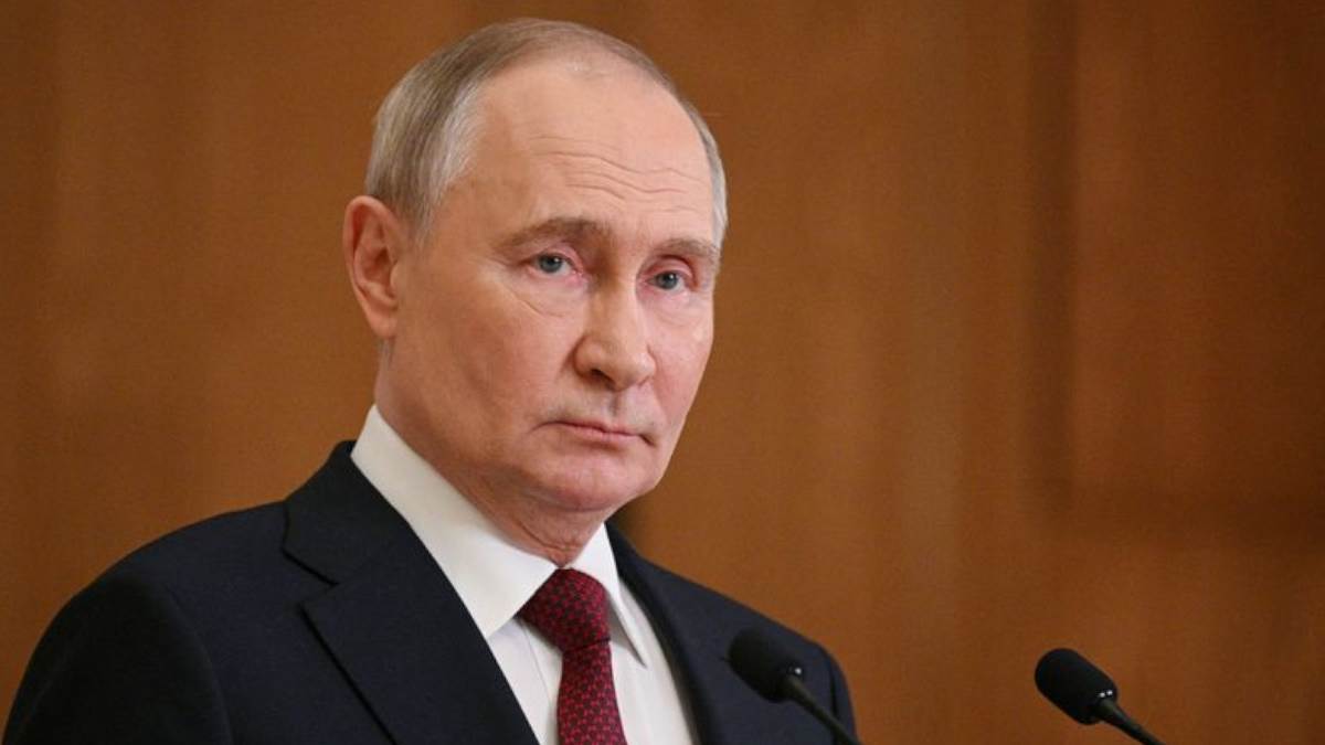 https://www.jagranimages.com/images/newimg/02122024/02_12_2024-putin_23841051.jpg