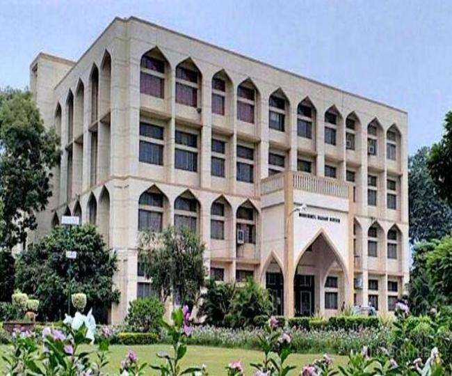 जामिया मिल्लिया इस्लामिया 25 बेड का कोविड केयर सेंटर खोलेगा।
