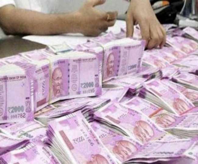 हाल के दिनों में अकूत संपत्ति के मालिक बने लोगों पर खुफिया एजेंसियों की नजर है। - प्रतीकात्मक तस्वीर