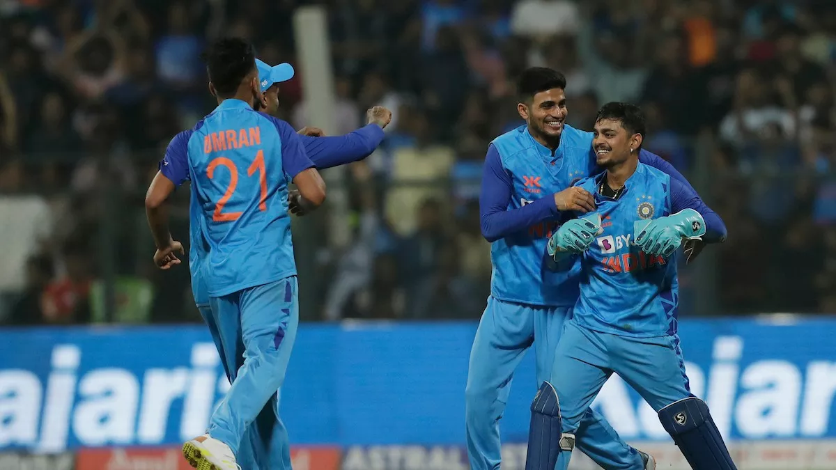 IND vs SL 1st T20 Match: शिवम मावी ने डेब्यू में लगाया 'चौका', भारत ने करीबी अंतर से श्रीलंका को हराया