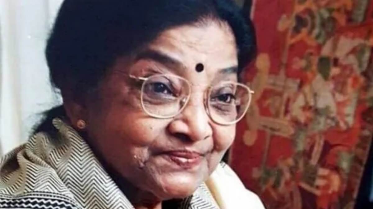 प्रख्यात रवींद्र संगीत की दिग्गज गायिका सुमित्रा सेन का निधन, लंबे समय ...
