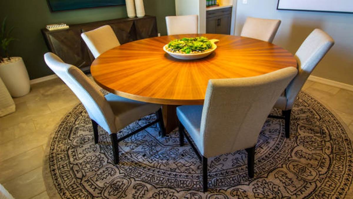 स्टाइलिश Round Dining Table को पंचकुईया मार्केट से नहीं अमेज़न से