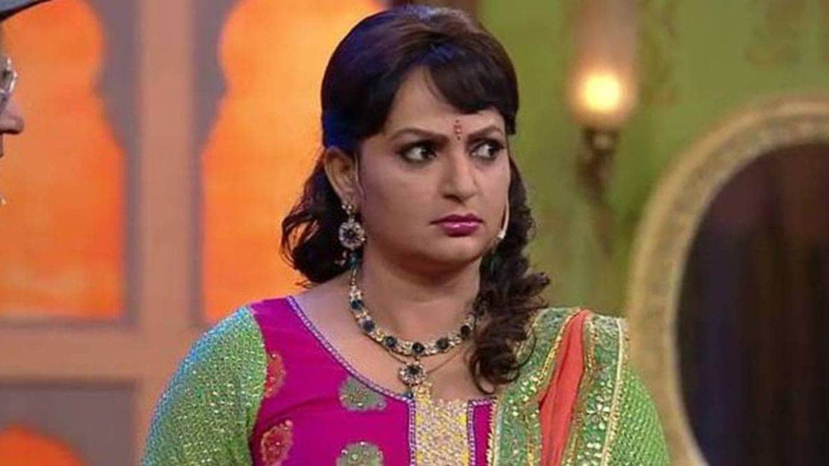 https://www.jagranimages.com/images/newimg/03012025/03_01_2025-upasana_1_23860590.jpg