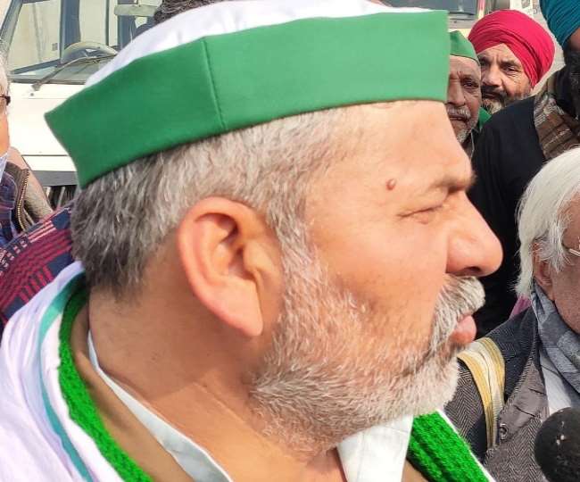 राकेश टिकैत ने मंच से एलान किया कि यदि उनकी मांगे नहीं मानी गईं तो नवंबर तक आंदोलन चलता रहेगा।