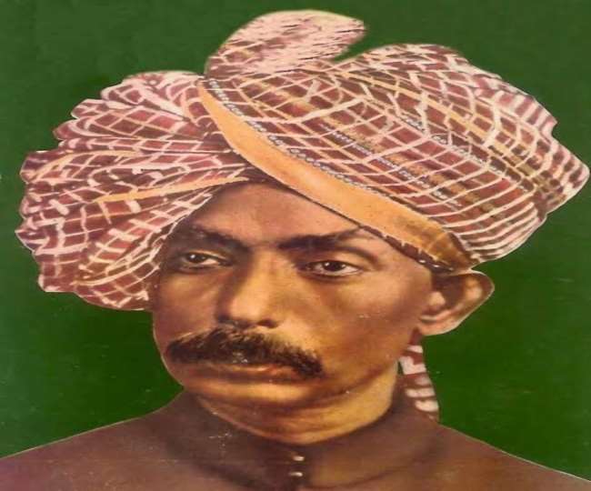https://www.jagranimages.com/images/newimg/03022022/03_02_2022-ustad_karim_khan_22435438.jpg